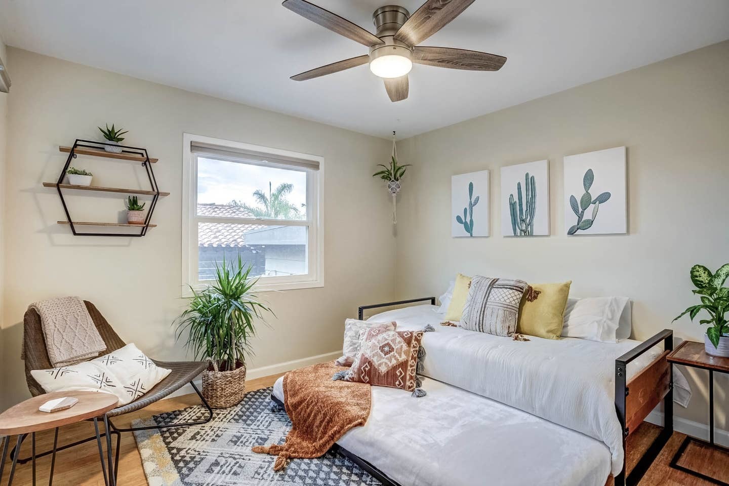 1835 Mackinnon Avenue Front House-A - 1 property image