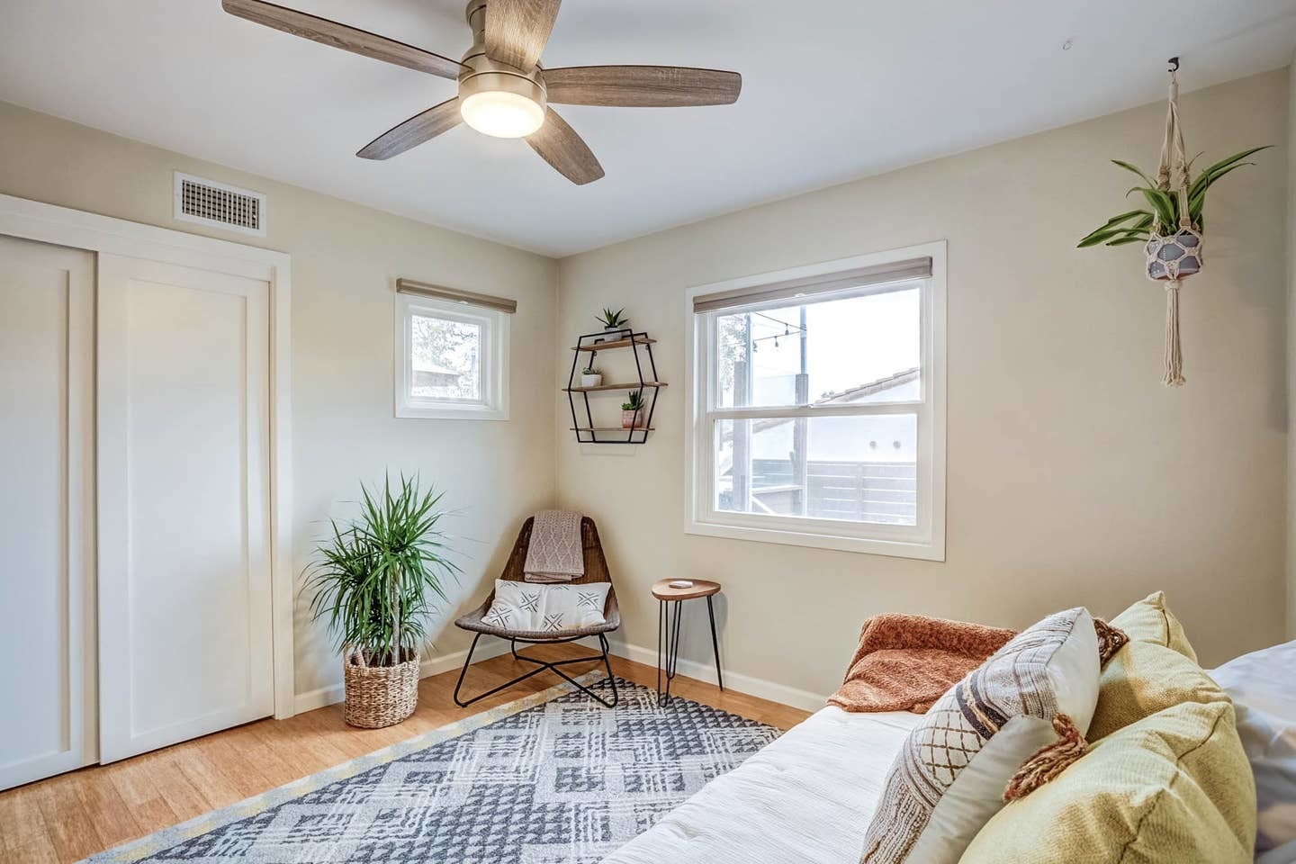 1835 Mackinnon Avenue Front House-A - 1 property image