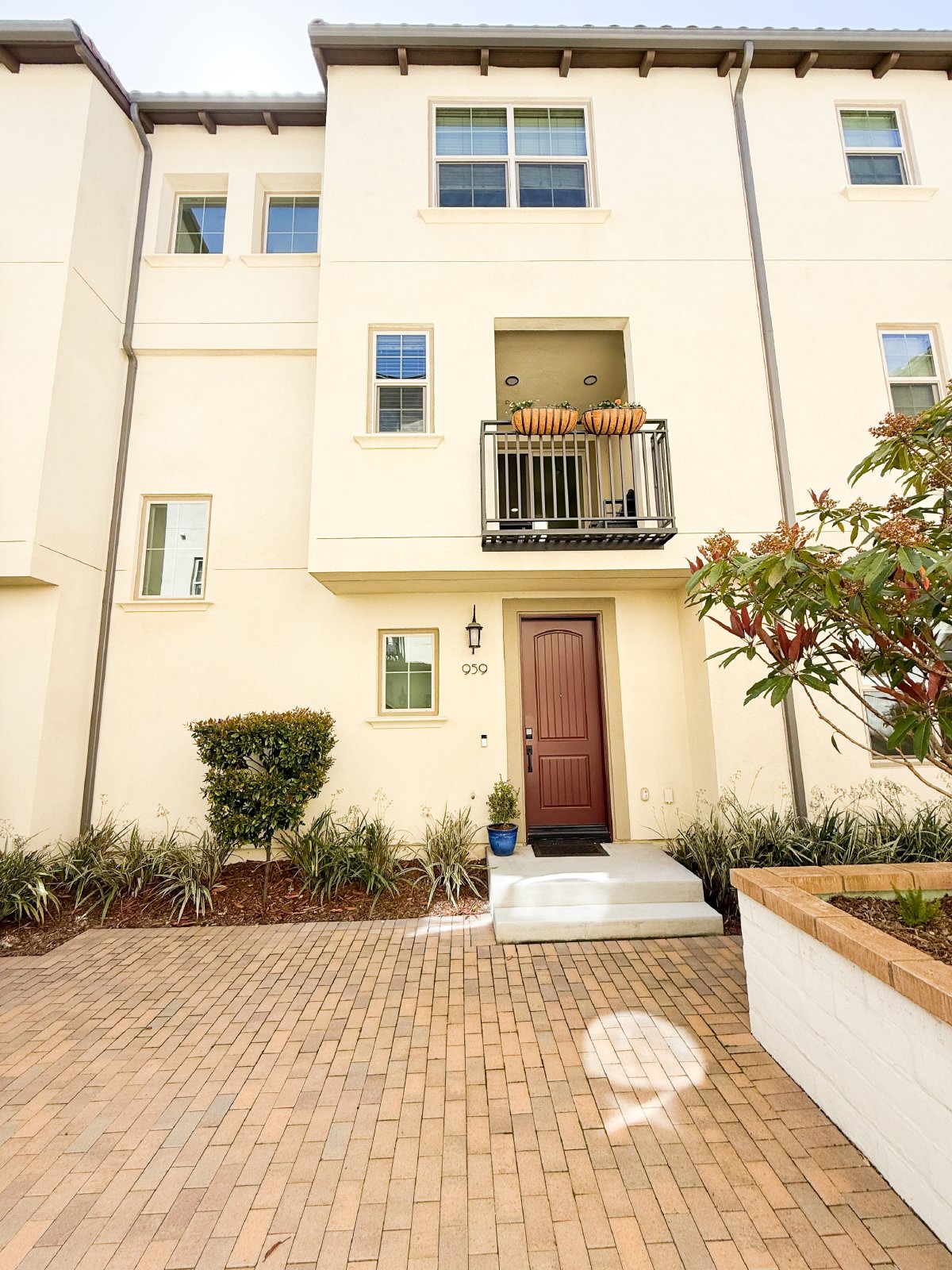 959 Slate Street - 1 property image